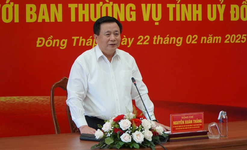 Đồng chí Nguyễn Xuân Thắng phát biểu tại hội nghị. (Ảnh: Nhựt An/TTXVN)