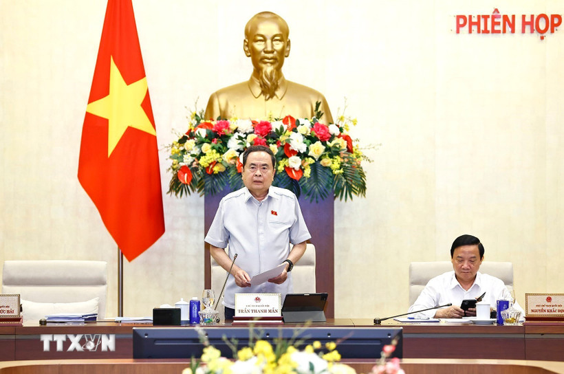 Chủ tịch Quốc hội Trần Thanh Mẫn phát biểu bế mạc phiên họp. (Ảnh: Doãn Tấn/TTXVN)