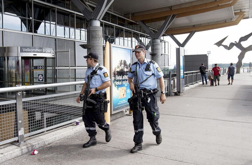 Cảnh sát Na Uy. (Nguồn: WSJ)