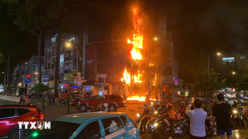 Hiện trường vụ cháy. (Ảnh: TTXVN phát)