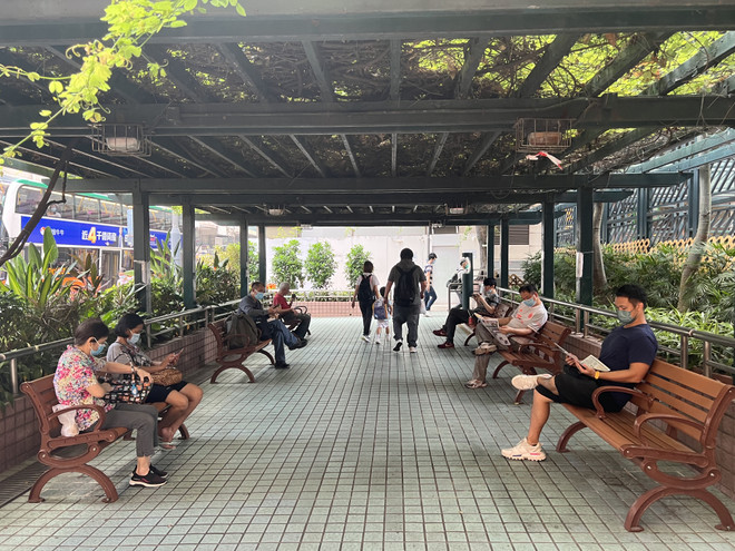 Tìm hiểu về nét đẹp trong văn hóa đọc của người dân Hong Kong ảnh 1