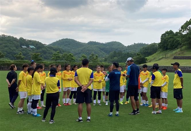 Đội tuyển bóng đá nữ U18 Việt Nam tập huấn tại Nhật Bản ảnh 1