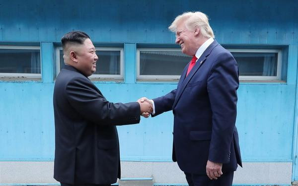 Quan chức Mỹ: Washington và Bình Nhưỡng vẫn liên lạc thường xuyên ảnh 1