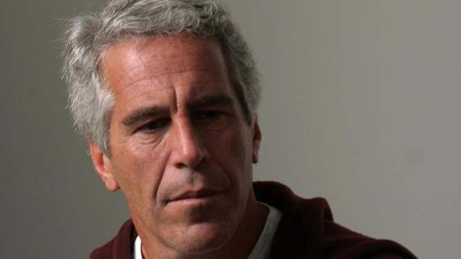 Jeffrey Epstein. (Nguồn: forbes.com) Tổ chức bảo vệ trẻ em Pháp hối thúc điều tra tỷ phủ Jeffrey Epstein ảnh 1