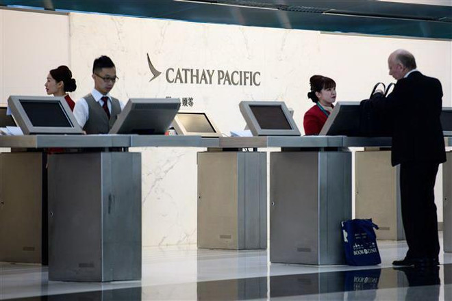 Hong Kong rối loạn, Cathay Pacific thay đổi bộ máy lãnh đạo ảnh 1