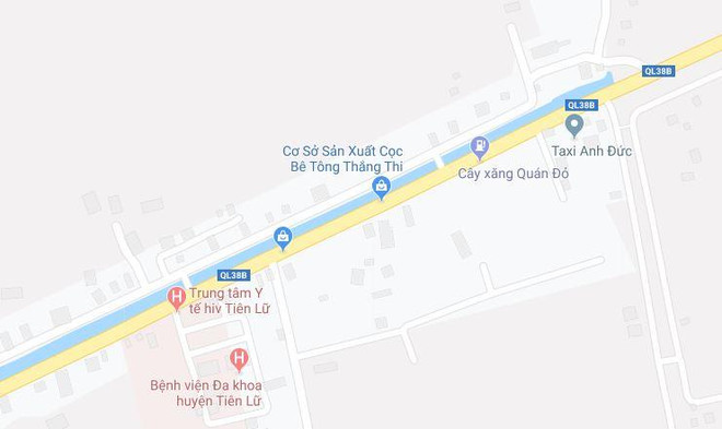 Hưng Yên: Xe chở khách va chạm với container làm 17 người bị thương ảnh 1