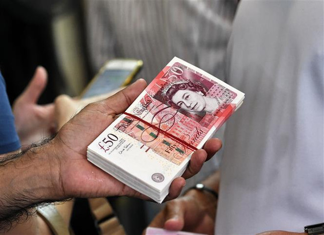 Anh công bố gói ngân sách hỗ trợ cho kịch bản Brexit không thỏa thuận ảnh 1