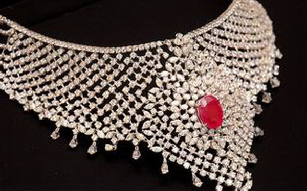 De Beers thành lập trung tâm chế tác kim cương hiện đại tại Ấn Độ ảnh 1