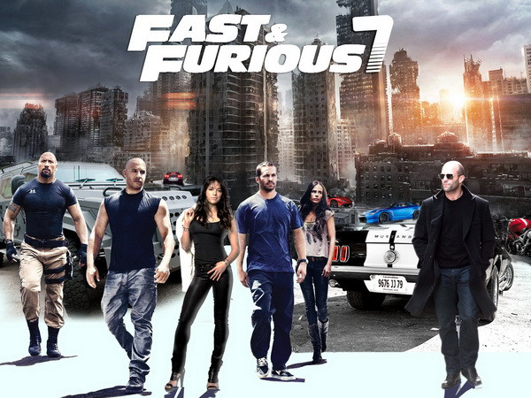 Bom tấn "Fast & Furious 7" sắp đạt mốc 1 tỷ USD trên toàn cầu ảnh 1