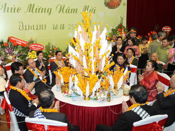 Giao lưu hữu nghị chào mừng Tết cổ truyền một số nước châu Á ảnh 1