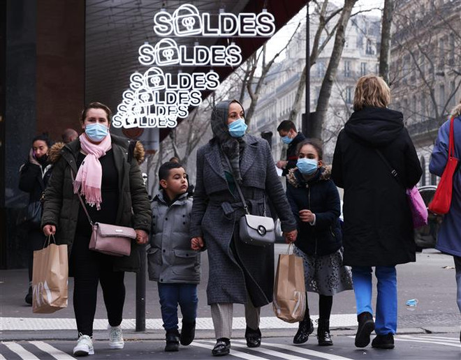 Năm 2021, kinh tế Pháp tăng trưởng cao nhất trong 52 năm ảnh 1