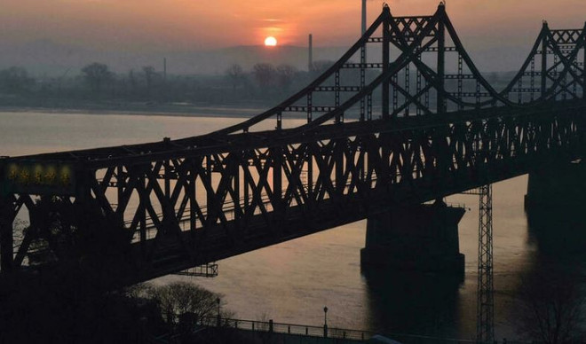 Trung Quốc và Triều Tiên nối lại hoạt động vận tải đường sắt ảnh 1