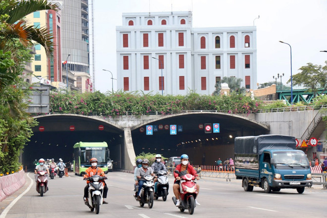 Thành phố Hồ Chí Minh đã vượt qua năm 2021 đầy biến động như thế nào? ảnh 10