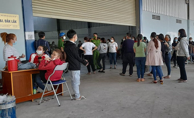 Đắk Lắk: Hỗ trợ 200 triệu đồng cho công nhân sau vụ việc đòi lương ảnh 1