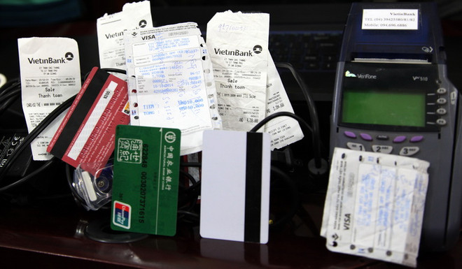 Bắt giữ nhóm tội phạm Hàn Quốc sử dụng thẻ tín dụng giả ảnh 1