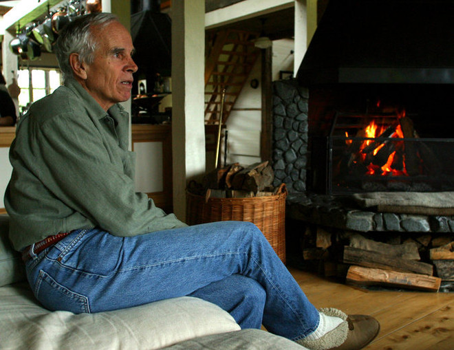 Nhà sáng lập North Face và Esprit qua đời do lật thuyền kayak ảnh 1