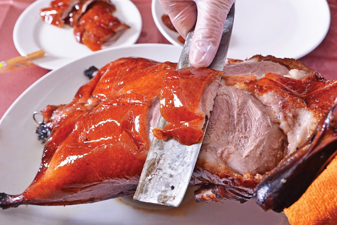 Vịt quay Bắc Kinh - Đừng hiểu lầm về món "phải ăn trước khi chết" ảnh 1