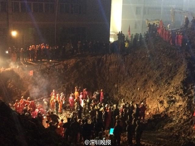 Vụ lở đất ở Trung Quốc: Hai người sống sót thần kỳ dưới đống đổ nát ảnh 1