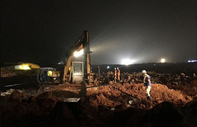 Nguyên nhân vụ lở đất khiến 33 tòa nhà bị đổ sập ở Trung Quốc ảnh 1