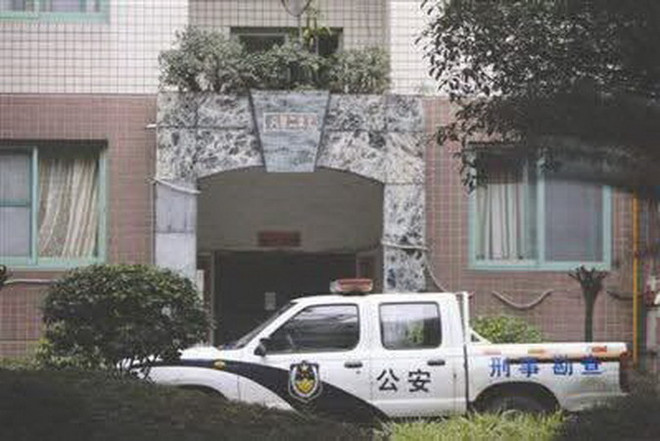 Người bố bác sỹ dìm chết cậu con trai 5 tháng tuổi tại nhà ảnh 1