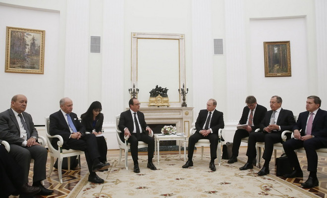 Bộ trưởng Quốc phòng Pháp tới Moskva hội đàm về hợp tác chống IS ảnh 1