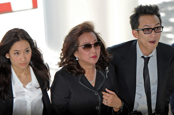 Con trai cựu Thủ tướng Thái Lan Thaksin tố cáo âm mưu chính trị ảnh 1