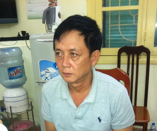 Ra Hà Nội xem Man City, “tiện thể” móc trộm Iphone tại khán đài ảnh 1