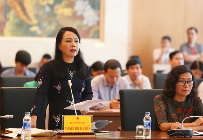 Người dân chưa tin tưởng vào bệnh viện huyện, trạm y tế xã ảnh 1