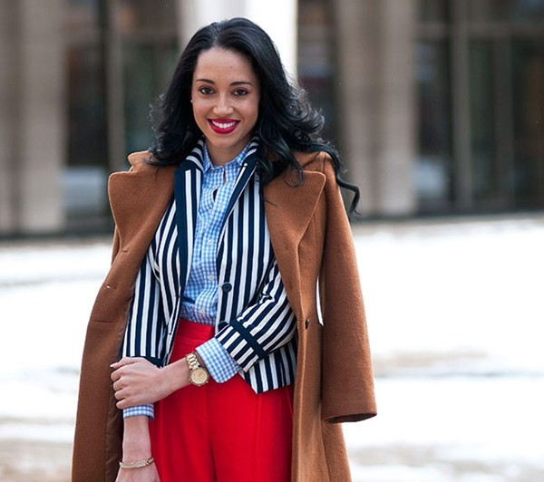 Bí quyết phối hợp trang phục cho vẻ ngoài thon gọn ảnh 2