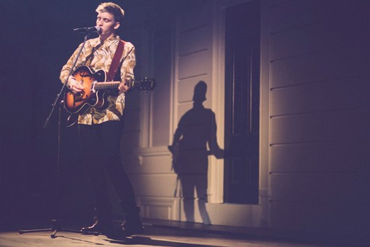 Mãn nhãn với show diễn đỉnh cao của Burberry tại Thượng Hải ảnh 2