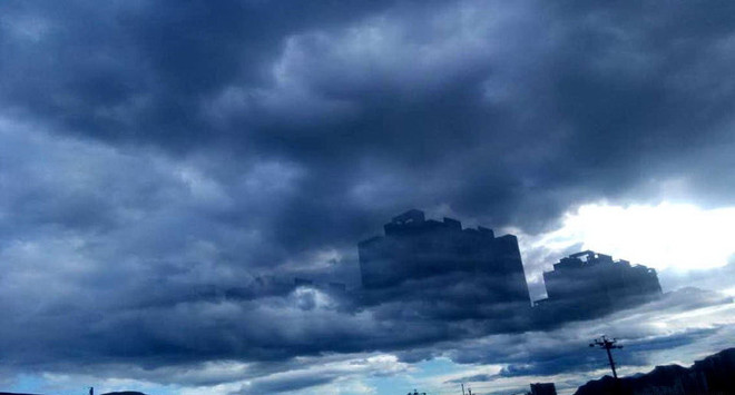 [Photo] Ảo ảnh kỳ lạ xuất hiện 20 phút trên bầu trời ở Trung Quốc ảnh 1