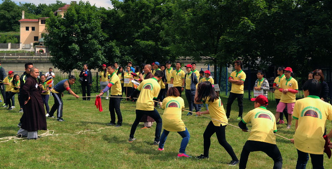 Nơi nâng đỡ hồn Việt cho thanh thiếu nhi tại Cộng hòa Séc ảnh 1