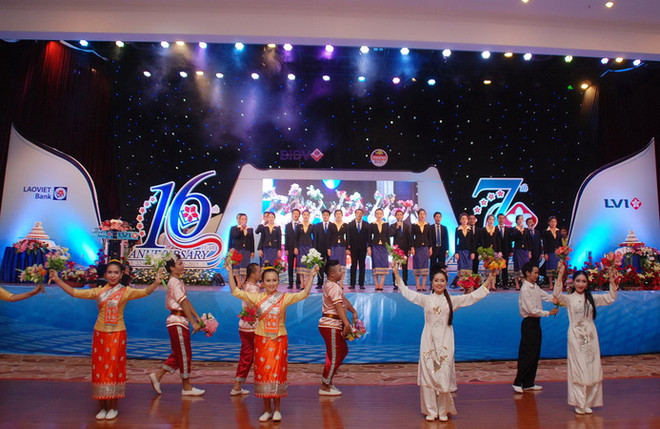 LaoVietBank - hình mẫu về hợp tác kinh tế giữa Việt Nam-Lào ảnh 1