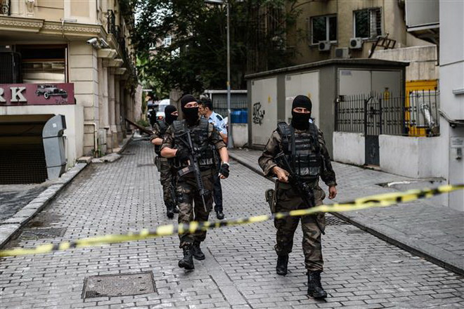 Cảnh sát Thổ Nhĩ Kỳ mở chiến dịch, bắt giữ nhiều nghi can IS ảnh 1