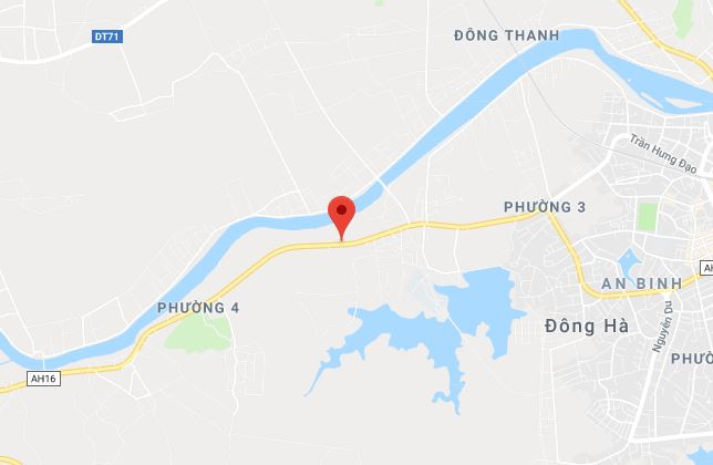 Hai xe container đâm nhau trên Quốc lộ 9, tài xế tử vong tại chỗ ảnh 1