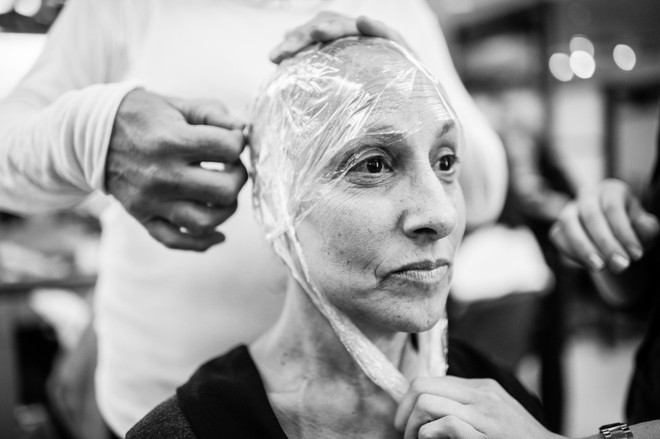 Tình yêu của cặp vợ chồng bị ung thư qua những bức ảnh của con gái ảnh 6