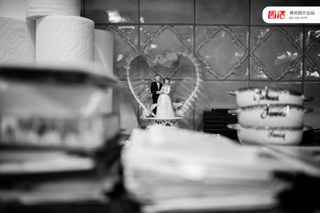 Tình yêu của cặp vợ chồng bị ung thư qua những bức ảnh của con gái ảnh 17