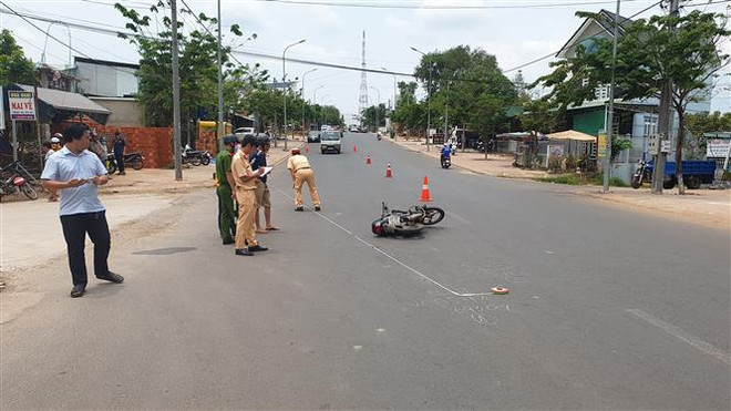 Bình Phước: Xe máy đổ dốc tông nhau khiến 4 người thương vong ảnh 1