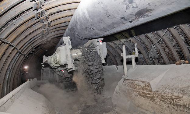 Sự cố tại mỏ than lớn của Nga, sơ tán khẩn cấp gần 230 người ảnh 1