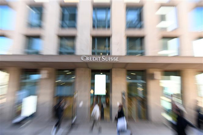 Credit Suisse phá sản có thể khiến kinh tế Thụy Sĩ sụp đổ ảnh 1