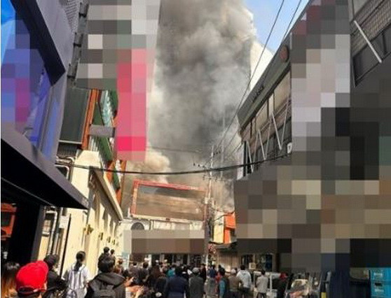 Cháy tòa nhà thương mại Lotte Cinema 14 tầng tại Incheon ảnh 1