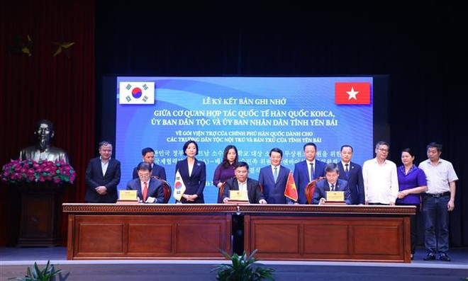 Hàn Quốc viện trợ 500.000 USD cho học sinh dân tộc thiểu số ở Yên Bái ảnh 1