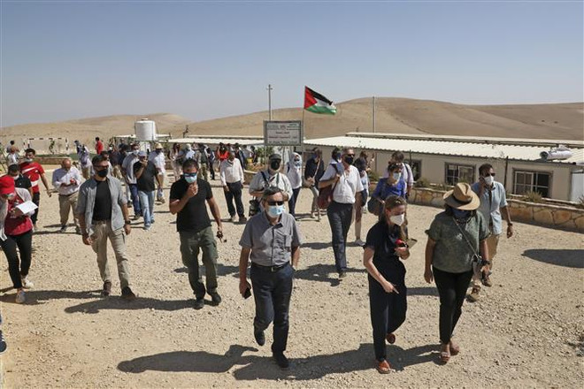 EU kêu gọi Israel ngừng phá hủy nhà của người Palestine ảnh 1