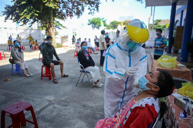 Hà Nội: Ca tái dương tính với SARS-CoV-2 lại cho kết quả âm tính ảnh 1