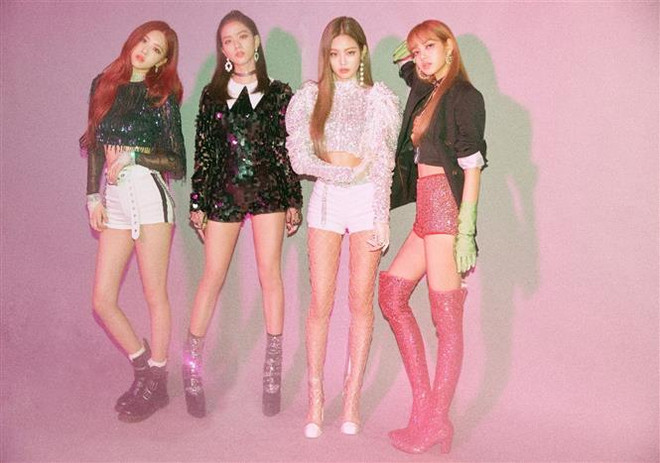 Các thành viên nhóm nhạc BLACKPINK. (Nguồn: Yonhap/TTXVN) 'Ddu-du Ddu-du' của BLACKPINK cán mốc 1,4 tỷ lượt xem trên YouTube ảnh 1