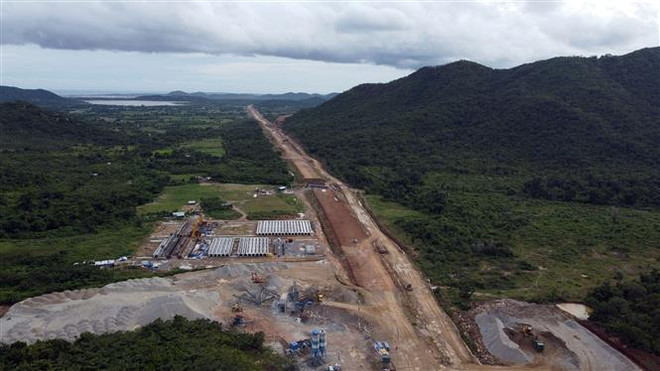 Thủ tướng đốc thúc nâng công suất mỏ vật liệu xây Cao tốc Bắc-Nam ảnh 1