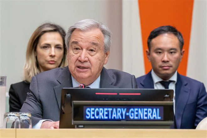 Tổng Thư ký Liên hợp quốc Antonio Guterres phát biểu tại New York, Mỹ. (Ảnh: THX/TTXVN) "Khủng hoảng ngân sách' cho các hoạt động cứu trợ nhân đạo ảnh 1