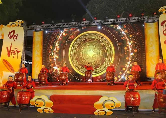 Tưng bừng Lễ hội kỷ niệm 595 năm Ngày Vua Lê Thái Tổ đăng quang ảnh 2