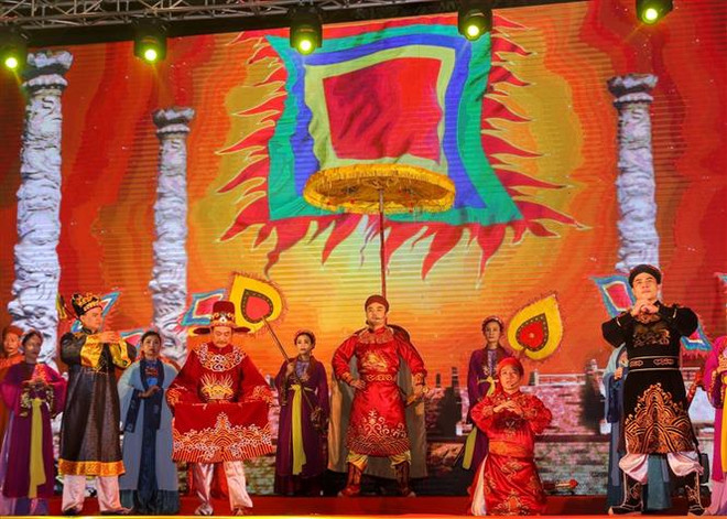 Tưng bừng Lễ hội kỷ niệm 595 năm Ngày Vua Lê Thái Tổ đăng quang ảnh 1