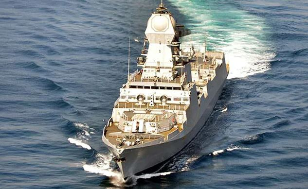 Căng thẳng với Mỹ gia tăng, Iran trình làng tàu khu trục 100% nội địa ảnh 1